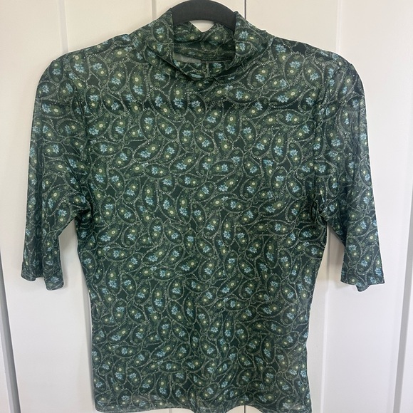 Anthropologie Tops - Anthropologie Green Vintage Floral Top- Size Small - Boho - Cottage Core